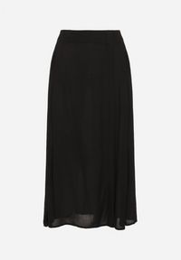 Born2be - Czarna Spódnica z Wiskozy o Rozkloszowanym Kroju Galinelle. Okazja: na co dzień. Kolor: czarny. Materiał: wiskoza. Styl: elegancki, casual