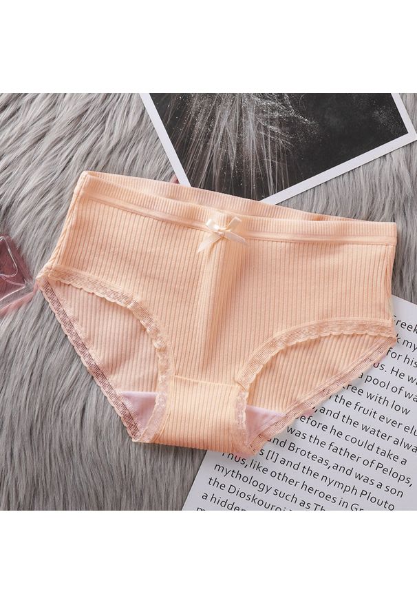 Intica - Majtki prążkowane o średnim stanie z miękkiego materiału Norina. Kolor: beżowy. Materiał: materiał, prążkowany. Wzór: prążki