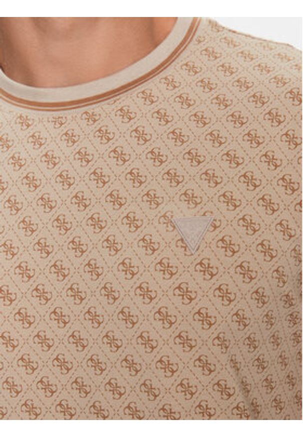 Guess T-Shirt Marshall Z2YI05 J1314 Beżowy Regular Fit. Kolor: beżowy. Materiał: bawełna