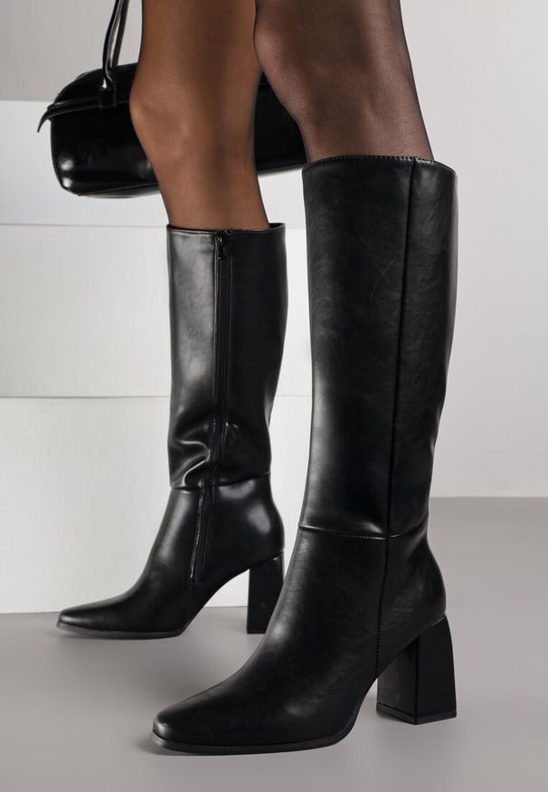 Renee - Czarne Skórzane Kozaki VICES do Kolana na Słupku w Eleganckim Stylu Reiandra. Okazja: na randkę. Kolor: czarny. Materiał: skóra. Obcas: na słupku. Styl: elegancki