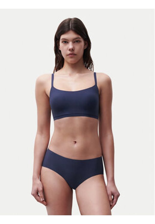 Chantelle Biustonosz top Soft Stretch C16A20 Granatowy. Kolor: niebieski. Materiał: syntetyk