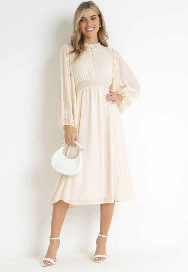 Born2be - Beżowa Elegancka Sukienka Midi z Gumkami w Pasie i Ażurowymi Wstawkami Rouxia. Kolor: beżowy. Wzór: ażurowy. Styl: elegancki. Długość: midi