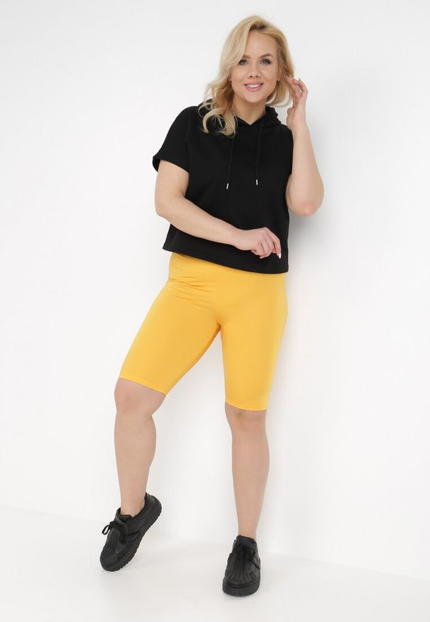 Born2be - Pomarańczowe Szorty Hippeina. Kolekcja: plus size. Kolor: pomarańczowy. Materiał: dzianina. Wzór: gładki, aplikacja