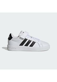 Adidas - Buty Dziecięce Grand Court 3.0. Okazja: na uczelnię. Kolor: czarny, biały, wielokolorowy. Sport: joga i pilates #1