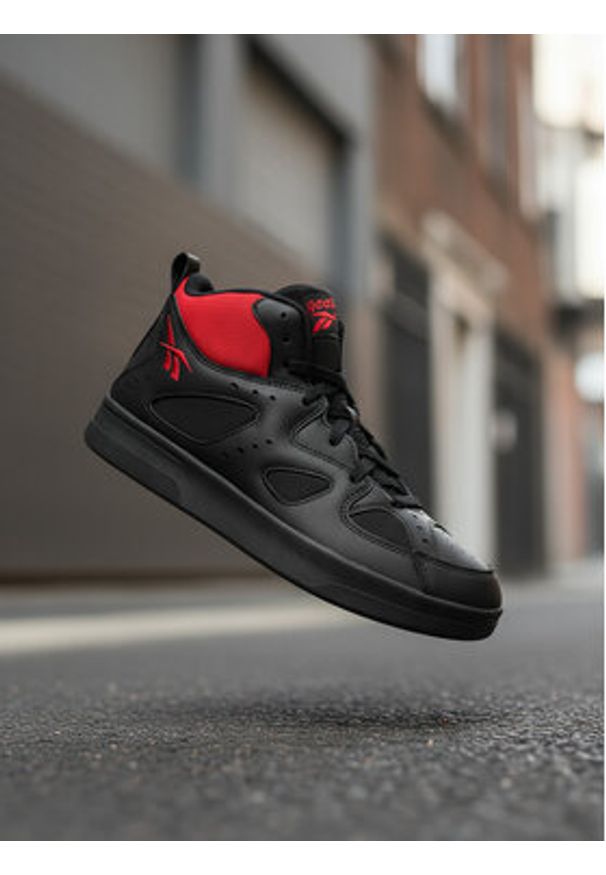 Reebok Sneakersy CEO-PRIMARY HARDWOOD 100242955 Czarny. Kolor: czarny. Materiał: materiał