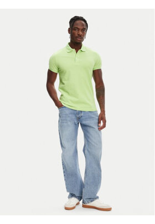 Robe di Kappa Polo William 6006170 Zielony Slim Fit. Typ kołnierza: polo. Kolor: zielony. Materiał: bawełna