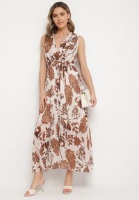 Born2be - Brązowa Kopertowa Sukienka z Wiskozą z Wiązanym Paskiem Nativire. Okazja: na co dzień. Typ kołnierza: dekolt w serek. Kolor: brązowy. Materiał: wiskoza. Typ sukienki: kopertowe. Styl: klasyczny, casual, elegancki #7