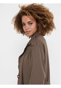only - ONLY Trencz 15217799 Brązowy Relaxed Fit. Kolor: brązowy. Materiał: syntetyk