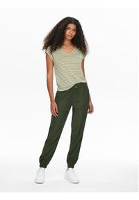 only - ONLY Spodnie dresowe 15203946 Zielony Regular Fit. Kolor: zielony. Materiał: wiskoza #3