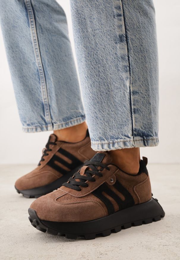 Born2be - Brązowe Zamszowe Sneakersy na Grubej Podeszwie Geometrycznym Wzorem Zitula. Okazja: na spacer, na co dzień. Kolor: brązowy. Materiał: zamsz. Wzór: geometria. Sport: turystyka piesza