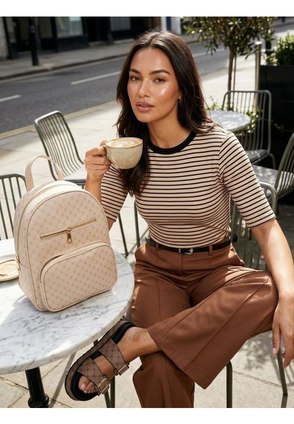 Sinsay - Eleganckie spodnie wide leg z paskiem - brązowy. Kolor: brązowy. Styl: elegancki