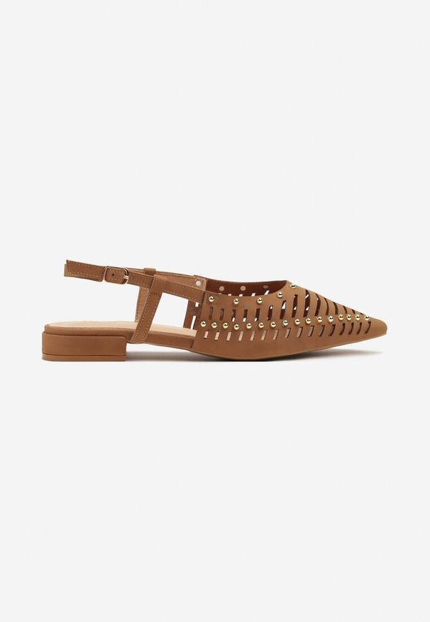 Renee - Brązowe Sandały Vices w Stylu Mules z Nitami i Drobnymi Wycięciami Vevalora. Okazja: na co dzień. Kolor: brązowy. Obcas: na obcasie. Styl: elegancki, casual. Wysokość obcasa: średni