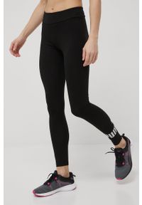 Puma legginsy Essentials+ Metallic damskie kolor czarny z nadrukiem. Stan: podwyższony. Kolor: czarny. Materiał: dzianina. Wzór: nadruk
