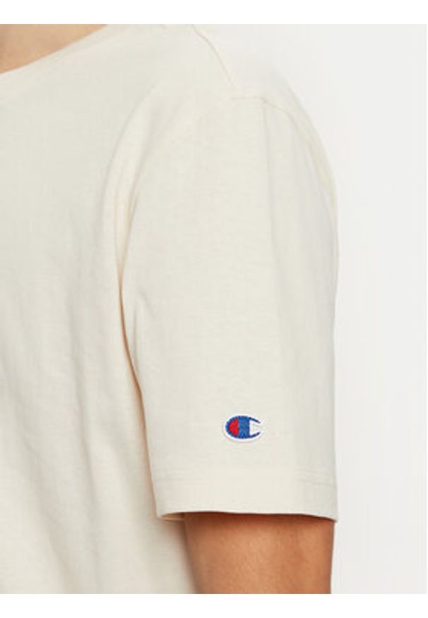 Champion T-Shirt 220713 Beżowy Regular Fit. Kolor: beżowy. Materiał: bawełna