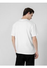 outhorn - T-shirt z nadrukiem męski - biały. Okazja: na co dzień. Kolor: biały. Materiał: dzianina, bawełna. Wzór: nadruk. Styl: casual #2