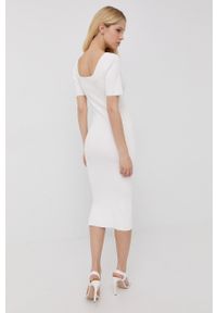Morgan sukienka kolor biały mini dopasowana. Kolor: biały. Materiał: materiał, dzianina. Długość rękawa: krótki rękaw. Typ sukienki: dopasowane. Długość: mini #5