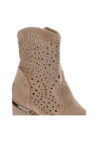 Beżowe Botki S.Barski Modne Ażurowe Obuwie Damskie. Okazja: na co dzień. Zapięcie: zamek. Kolor: beżowy. Materiał: materiał. Wzór: ażurowy. Styl: klasyczny, casual, elegancki #3