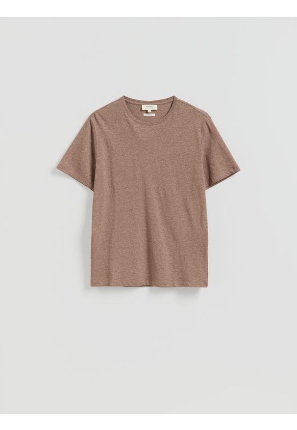Reserved - T-shirt regular z lnem - brązowy. Kolor: brązowy. Materiał: len