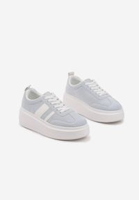 Renee - Niebieskie Sneakersy Klasyczne Tenisówki na Grubej Podeszwie z Koturnem Adessia. Okazja: na co dzień. Kolor: niebieski. Materiał: jeans. Obcas: na koturnie #5