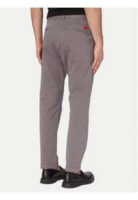 Hugo - HUGO Chinosy David251D 50530886 Szary ciemny Slim Fit. Kolor: szary. Materiał: bawełna #4