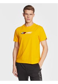 TOMMY HILFIGER - Tommy Hilfiger T-Shirt Essentials Big Logo MW0MW27933 Żółty Regular Fit. Kolor: żółty. Materiał: bawełna