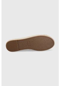 DKNY - Dkny espadryle Magan kolor beżowy na platformie K1209515. Kolor: beżowy. Materiał: materiał, guma. Obcas: na platformie #3