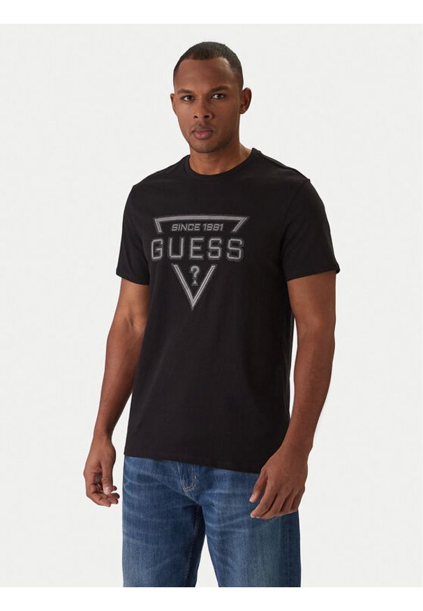 Guess T-Shirt M6RI09 I3Z14 Czarny Regular Fit. Kolor: czarny. Materiał: bawełna