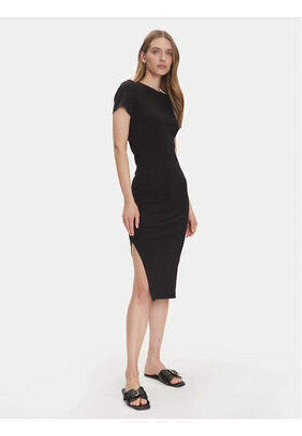 only - ONLY Sukienka codzienna Belfast 15348755 Czarny Slim Fit. Okazja: na co dzień. Kolor: czarny. Materiał: bawełna. Typ sukienki: proste. Styl: casual