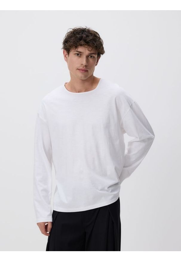 Reserved - Bawełniany longsleeve - biały. Kolor: biały. Materiał: bawełna. Długość rękawa: długi rękaw