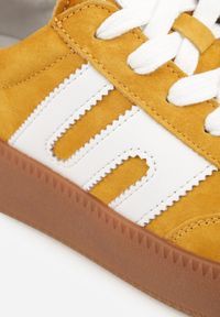 Renee - Żółte Sneakersy Skórzane w Stylu Tenisówek z Geometrycznym Wzorem Eshiryla. Okazja: na co dzień. Kolor: żółty. Materiał: skóra. Wzór: geometria #6