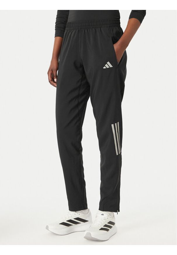 Adidas - adidas Spodnie dresowe Astro KC4947 Czarny Regular Fit. Kolor: czarny. Materiał: syntetyk