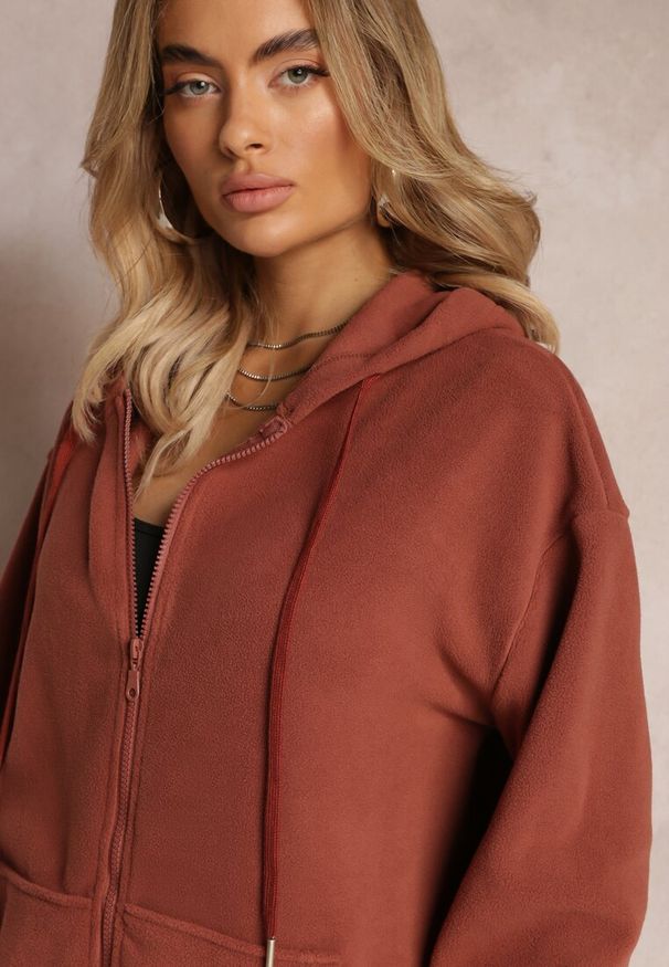 Renee - Brązowy Komplet Dresowy 2-częściowy z Bluzą i Spodniami Bennila. Kolor: brązowy. Materiał: dresówka
