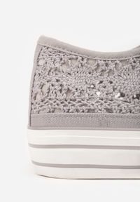 Born2be - Szare Ażurowe Trampki Przed Kostkę Russi. Wysokość cholewki: przed kostkę. Kolor: szary. Materiał: jeans. Wzór: ażurowy #5