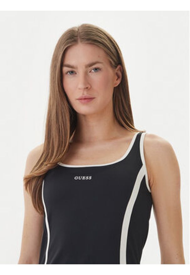 Guess Sukienka codzienna V6GK06 K2997 Czarny Classic Fit. Okazja: na co dzień. Kolor: czarny. Materiał: syntetyk. Typ sukienki: proste. Styl: casual