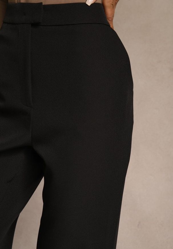 Renee - Czarne Spodnie Garniturowe VICES Straight Leg High Waist Ariesysh. Stan: podwyższony. Kolor: czarny. Styl: elegancki