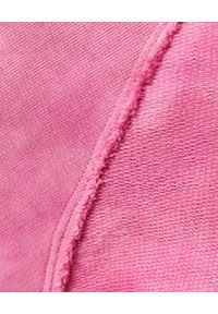LOVE SHACK FANCY - Różowa bluza tie-dye Anarosa. Okazja: na spacer, na co dzień. Kolor: fioletowy, wielokolorowy, różowy. Materiał: dresówka, bawełna. Styl: casual, sportowy