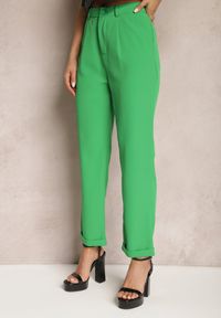 Renee - Zielone Klasyczne Spodnie High Waist Zapinane na Zamek Błyskawiczny Xalona. Stan: podwyższony. Kolor: zielony. Styl: klasyczny #3
