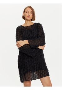 Karen by Simonsen Sukienka koktajlowa Rubina 10105170 Czarny Oversize. Kolor: czarny. Materiał: syntetyk. Typ sukienki: oversize. Styl: wizytowy #1