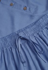 Renee - Niebieski Komplet z Wiskozą Bluzka z Kołnierzem i Spodnie Wide Leg Naunne. Kolor: niebieski. Materiał: wiskoza #4