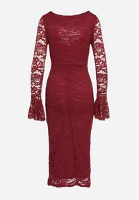 Born2be - Bordowa Dopasowana Sukienka z Koronki z Rozszerzanymi Rękawami Selathea. Kolor: czerwony. Materiał: koronka. Wzór: koronka. Styl: wizytowy, klasyczny, elegancki #7
