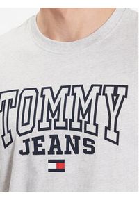 Tommy Jeans T-Shirt Entry Graphic DM0DM16831 Szary Regular Fit. Kolor: szary. Materiał: bawełna #5