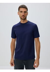 Reserved - T-shirt regular z bawełny - granatowy. Kolor: niebieski. Materiał: bawełna #1