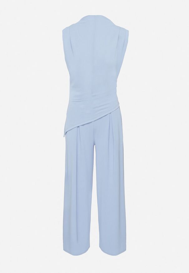 Born2be - Jasnoniebieski Komplet Bluzka z Zaznaczonymi Ramionami i Spodnie Szerokie na Gumce Divaires. Kolor: niebieski