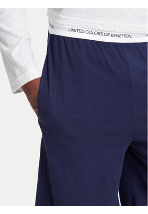United Colors of Benetton - United Colors Of Benetton Szorty piżamowe 30964900D Granatowy Regular Fit. Kolor: niebieski. Materiał: bawełna