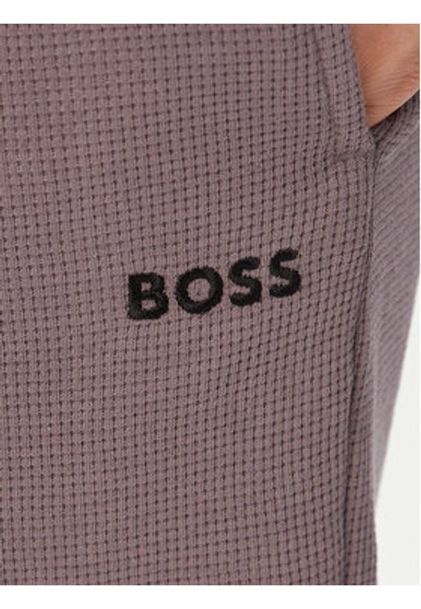 BOSS Szorty sportowe Waffle 50535884 Fioletowy Regular Fit. Kolor: fioletowy. Materiał: syntetyk. Styl: sportowy