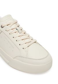 TOMMY HILFIGER - Tommy Hilfiger Sneakersy Court Mix Lnubuck FM0FM05410 Beżowy. Kolor: beżowy. Materiał: skóra
