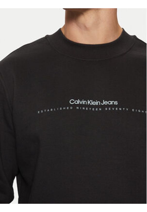 Calvin Klein Jeans Bluza Minimal Logo J30J327119 Czarny Regular Fit. Kolor: czarny. Materiał: bawełna