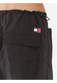 Tommy Jeans Spodnie materiałowe DW0DW16387 Czarny Relaxed Fit. Kolor: czarny. Materiał: bawełna, syntetyk #2