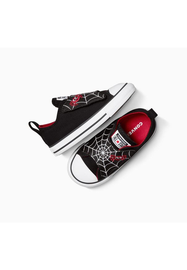 Adidasy Converse Chuck Taylor All Star One Strap, Dzieci. Okazja: na uczelnię. Kolor: czarny. Materiał: materiał. Model: Converse All Star. Sport: joga i pilates