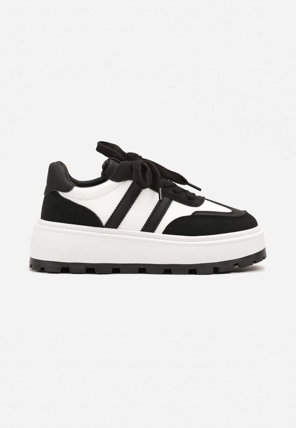 Renee - Czarno-Białe Sneakersy na Tłoczonej Platformie z Ozdobnymi Paskami Fonivena. Okazja: na co dzień. Nosek buta: okrągły. Zapięcie: pasek. Kolor: czarny. Materiał: jeans. Wzór: aplikacja. Obcas: na platformie